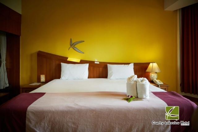 Country Lake View Hotel Suphanburi Zewnętrze zdjęcie