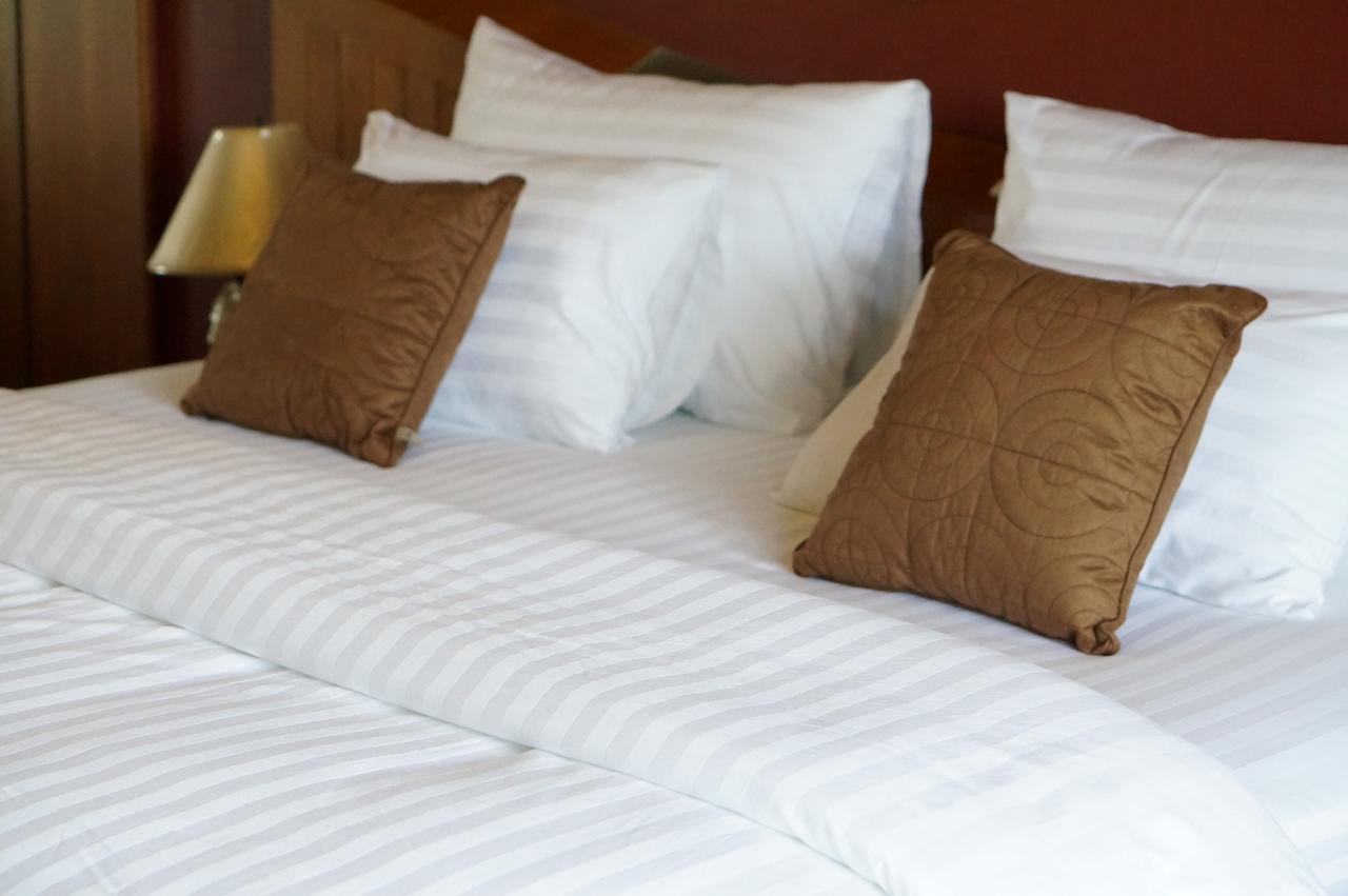 Country Lake View Hotel Suphanburi Zewnętrze zdjęcie